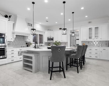 110 Quiet Hill Circle - Photo Thumbnail 13