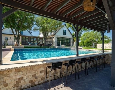 110 Quiet Hill Circle - Photo Thumbnail 6