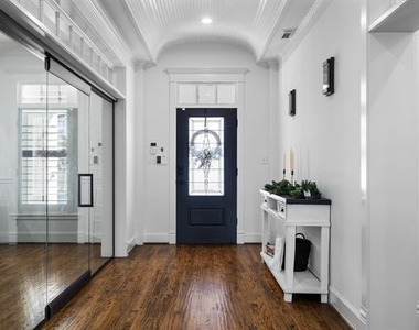 110 Quiet Hill Circle - Photo Thumbnail 9