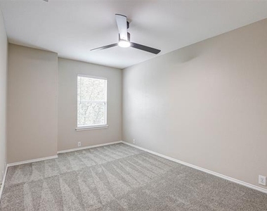 10724 Astor Drive - Photo Thumbnail 26