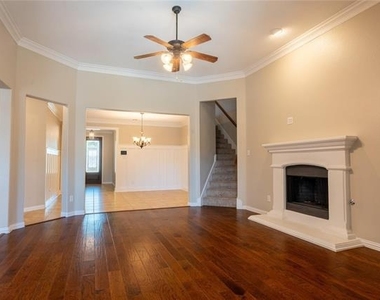 1609 Clearwater Drive - Photo Thumbnail 8