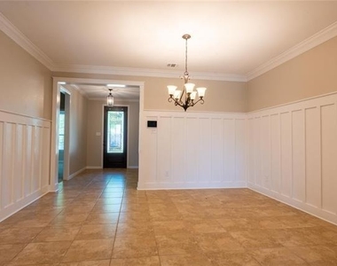1609 Clearwater Drive - Photo Thumbnail 5