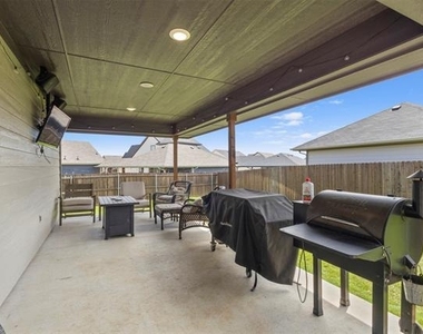 616 Charlotte Lane - Photo Thumbnail 26