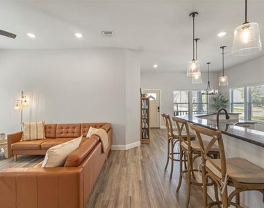 616 Charlotte Lane - Photo Thumbnail 24
