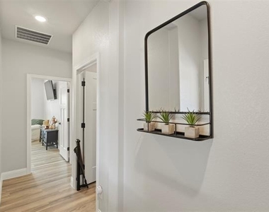 616 Charlotte Lane - Photo Thumbnail 23