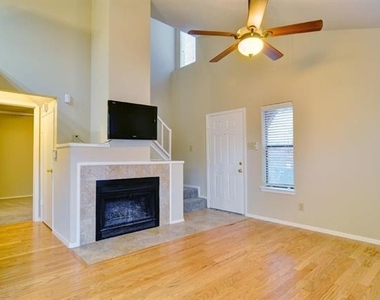 5700 Cedar Creek Drive - Photo Thumbnail 3