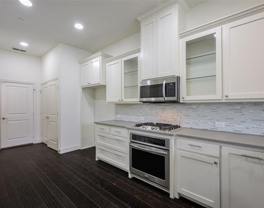 4683 Rhett Lane - Photo Thumbnail 2