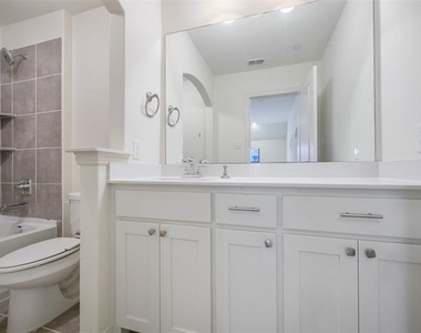 4683 Rhett Lane - Photo Thumbnail 18