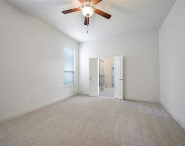 4683 Rhett Lane - Photo Thumbnail 12