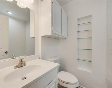 901 Hudson Drive - Photo Thumbnail 13