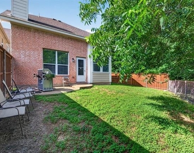 509 Heath Lane - Photo Thumbnail 12