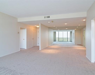 6335 W Northwest Highway - Photo Thumbnail 5
