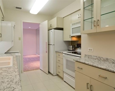 6335 W Northwest Highway - Photo Thumbnail 9
