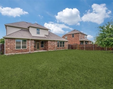 673 Revalen Lane - Photo Thumbnail 11