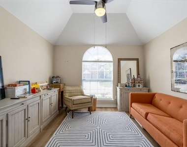 312 Equine Lane - Photo Thumbnail 26