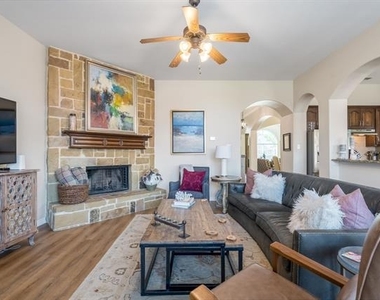 312 Equine Lane - Photo Thumbnail 11