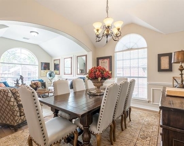 312 Equine Lane - Photo Thumbnail 2