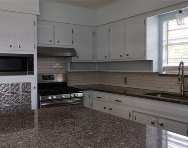 2516 Norfleet Street - Photo Thumbnail 12