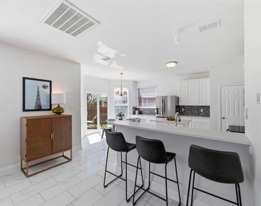 4943 Sunset Ridge Drive - Photo Thumbnail 6