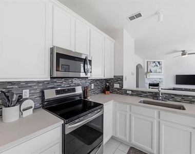 4943 Sunset Ridge Drive - Photo Thumbnail 13