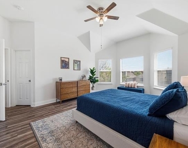 4943 Sunset Ridge Drive - Photo Thumbnail 18