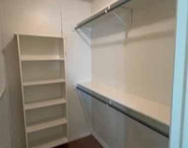 4008 Alava Drive - Photo Thumbnail 19