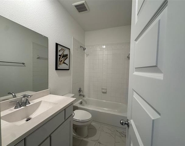 4056 Anglers Way - Photo Thumbnail 17