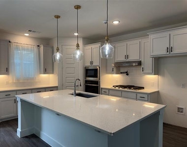 4056 Anglers Way - Photo Thumbnail 11