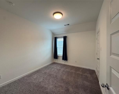 4056 Anglers Way - Photo Thumbnail 23