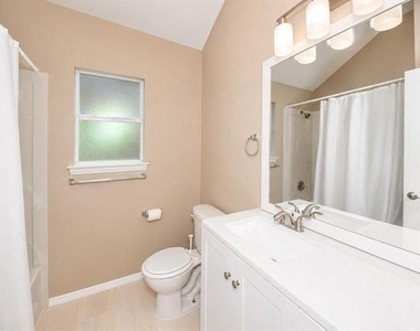 3904 Granby Lane - Photo Thumbnail 19