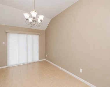 3904 Granby Lane - Photo Thumbnail 9