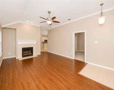 3904 Granby Lane - Photo Thumbnail 3