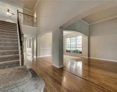 9428 Patagonia Lane - Photo Thumbnail 3