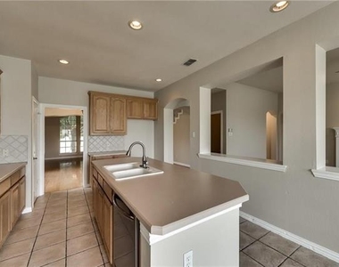 9428 Patagonia Lane - Photo Thumbnail 7