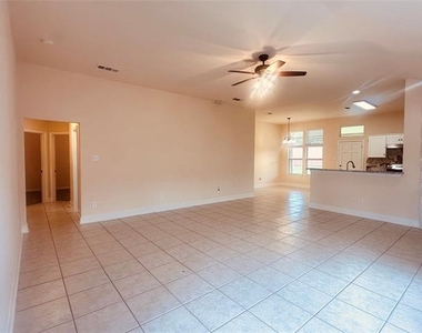 1029 Port Mansfield Drive - Photo Thumbnail 5