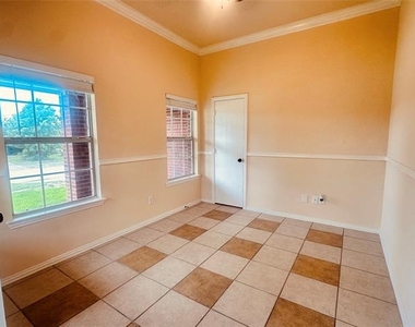 1029 Port Mansfield Drive - Photo Thumbnail 3