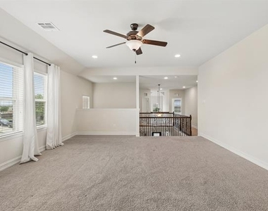 1549 Westborough Drive - Photo Thumbnail 22