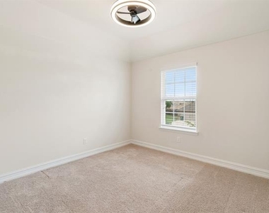 1549 Westborough Drive - Photo Thumbnail 30
