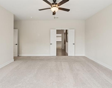 1549 Westborough Drive - Photo Thumbnail 17