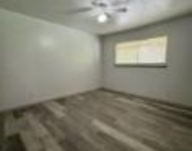 5645 Gaston Avenue - Photo Thumbnail 3