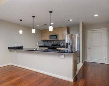 1200 Main Street - Photo Thumbnail 8