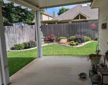4468 Fountain Ridge Drive - Photo Thumbnail 10