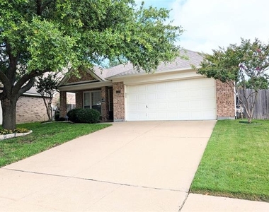 4468 Fountain Ridge Drive - Photo Thumbnail 2