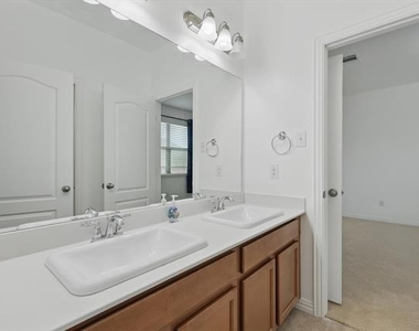 1605 Lisburn Drive - Photo Thumbnail 23