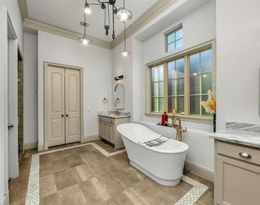 12114 Prestonridge Road - Photo Thumbnail 26