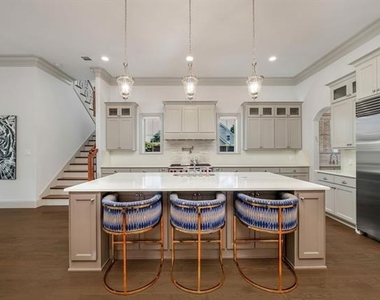 12114 Prestonridge Road - Photo Thumbnail 19