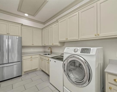 12114 Prestonridge Road - Photo Thumbnail 31