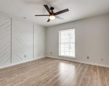 4931 S Colony Boulevard - Photo Thumbnail 14