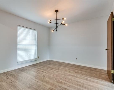 4931 S Colony Boulevard - Photo Thumbnail 19