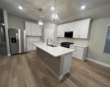 5908 Brittner Drive - Photo Thumbnail 15